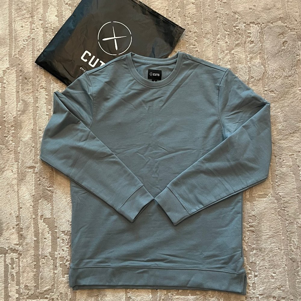 Cuts Hyperloop Pullover Split-hem sweater